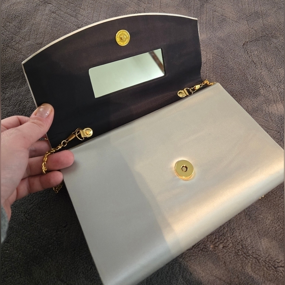 Maison Pourchet | Paris Convertible Vintage Evening Silk Clutch | Silver | - Picture 16 of 16